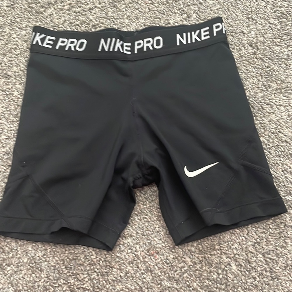 Super nice worn once